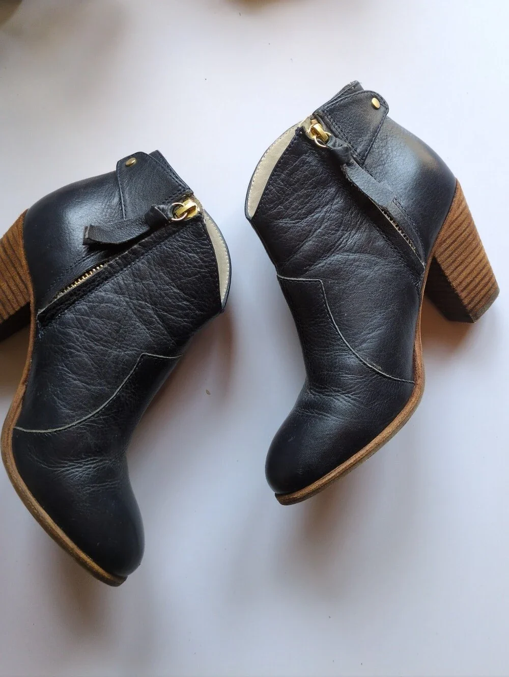 Boden Leather Bootie Boots Womens Sz 36 Navy Side Zipper